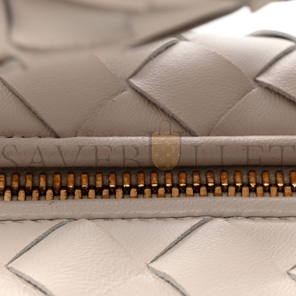 bo*te*ga Ve*ne*ta nappa intrecciato mini jodie chalk (24*13*6cm)